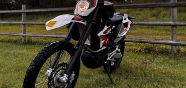 2017 KTM 690 ENDURO R motorcycle for rent near RAPID CITY, SD