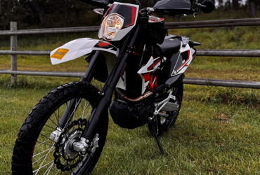2017 KTM 690 ENDURO R motorcycle for rent near RAPID CITY, SD