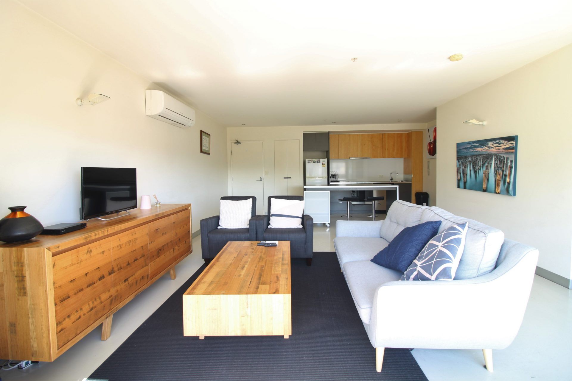 FOR LEASE Fully Furnished Absolute Bayside 1-Bedroom Sized Like a 2-Bedroom