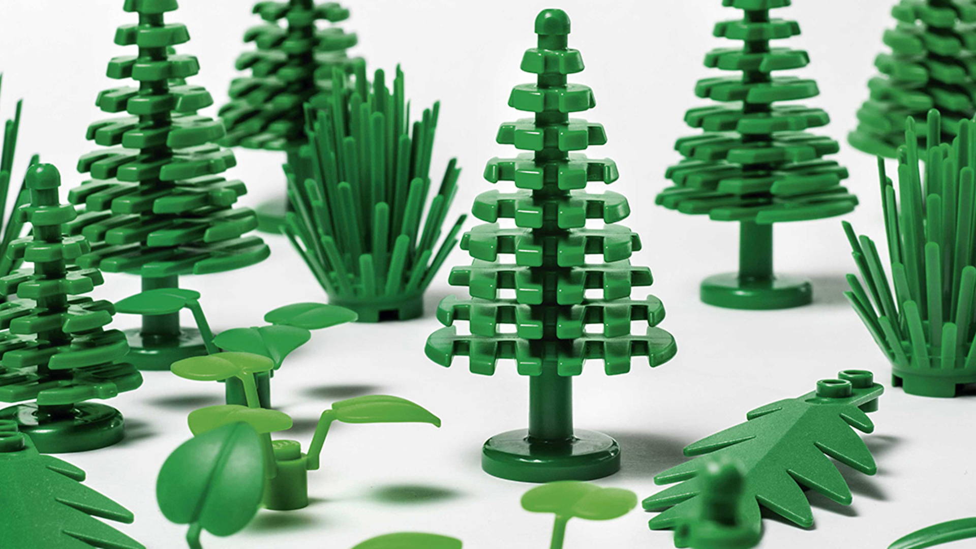 Featured image for LEGO Goes Green With Plant-Based Plastics