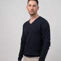 V-Pullover in Schwarz 