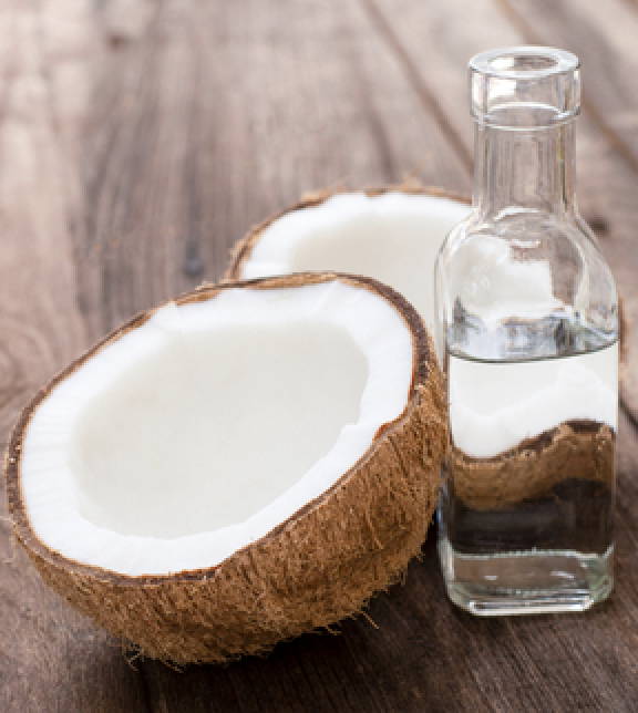 Coconut oil, a natural home remedy for dogs with itchy skin