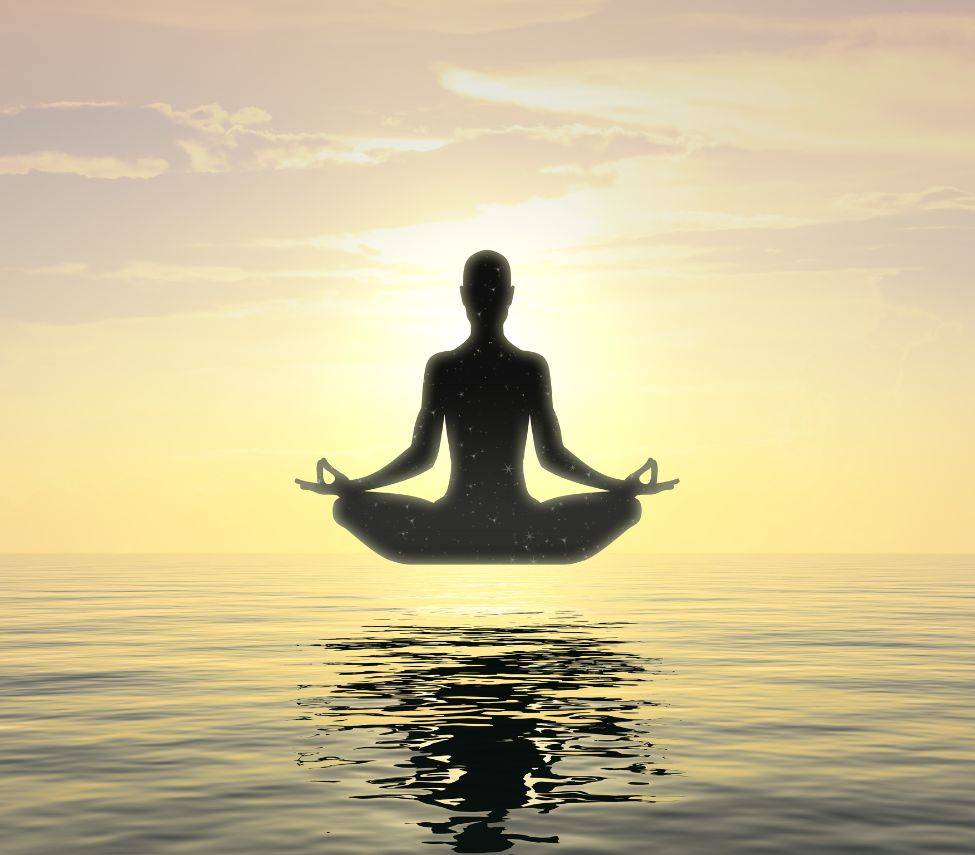 Explorez diverses méthodes pour équilibrer vos chakras et rétablir l'harmonie intérieure. Découvrez la lithothérapie, le yoga, la méditation, les soins énergétiques et bien d'autres pratiques pour revitaliser vos centres énergétiques. Trouvez votre voie vers le bien-être et l'alignement des chakras.