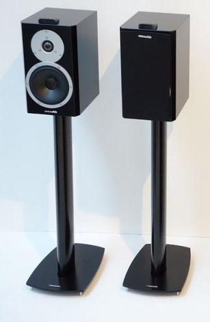 Dynaudio XEO 4  incl. wireless HUB. Complete high-end s...
