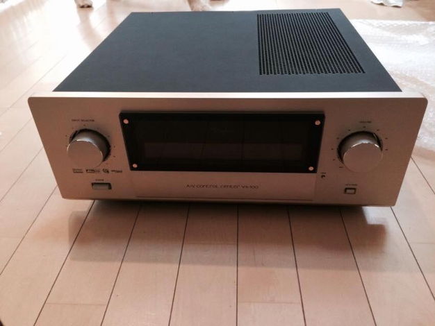 Accuphase VX 700