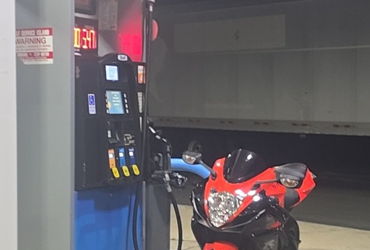 2022 SUZUKI GSX-R600 motorcycle for rent near Honesdale, PA