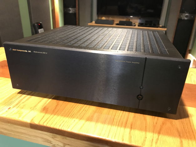 B&K Components 200.2 Great 2 Channel Amp!!