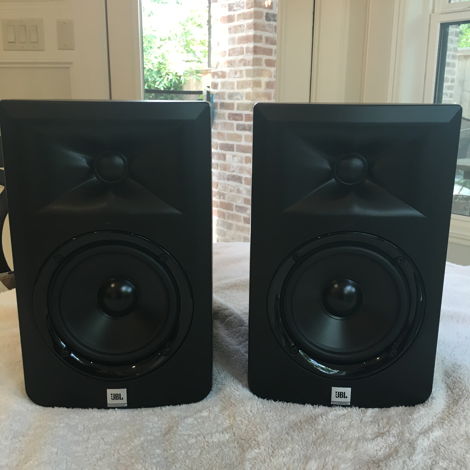 JBL LSR305 Powered Monitor Speaker pair