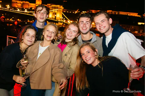 Sip and Sail Flusskreuzfahrt mit Getränkeoptionen
