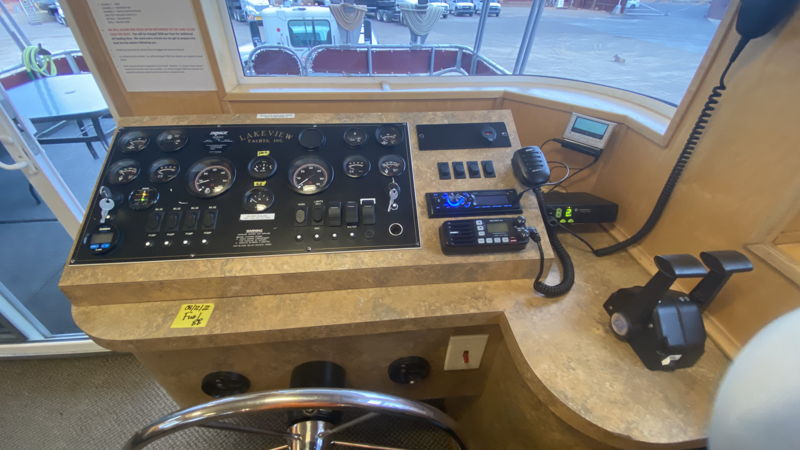 Boat Image 10