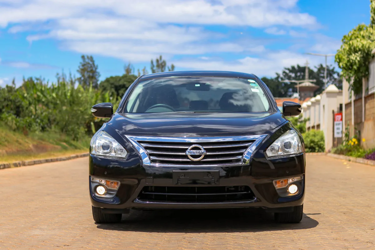 2016 Nissan Teana — Royal Max Motors — photo 1 of 15