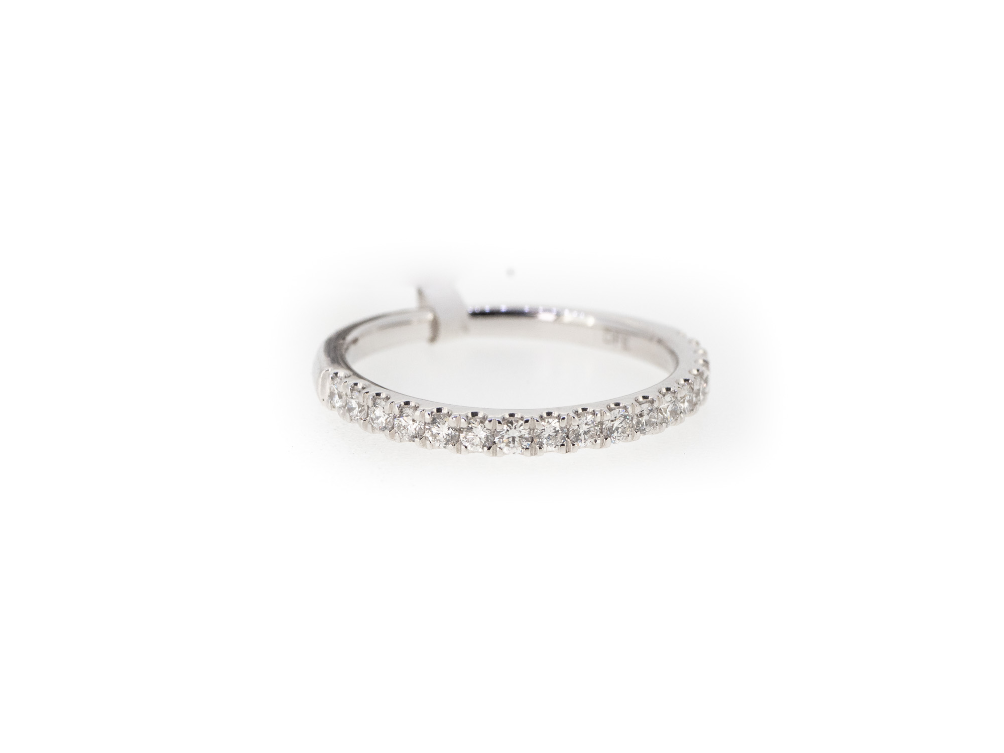 diamond band