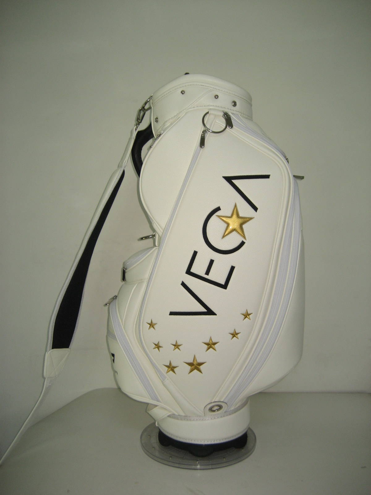 Customised football club golf bags by Golf Custom Bags 149