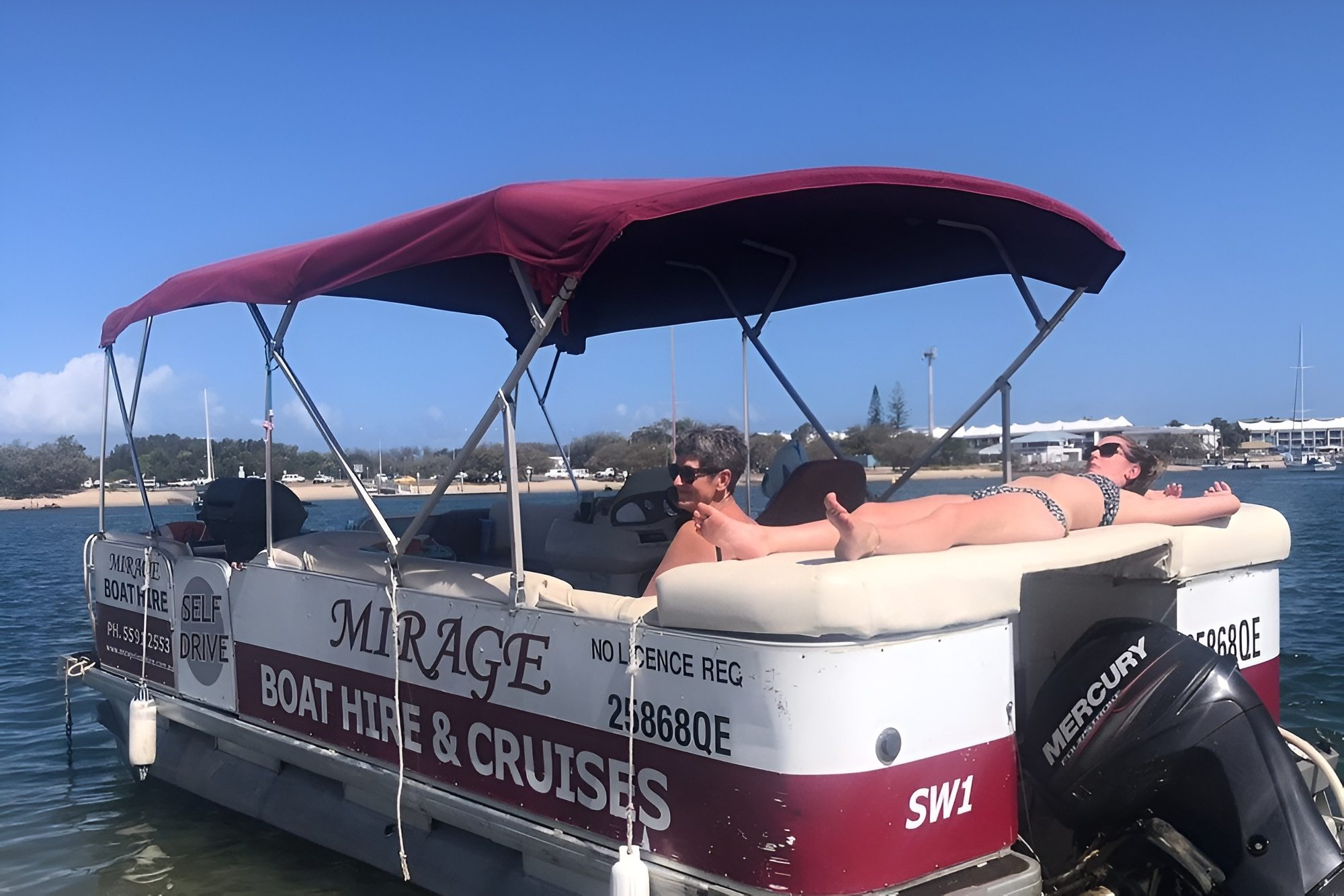 Mirage Boat Hire Voucher - Image 5