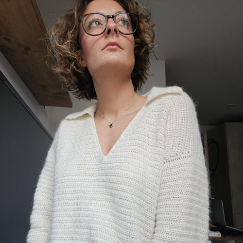 Collared V neck sweater - crochet pattern