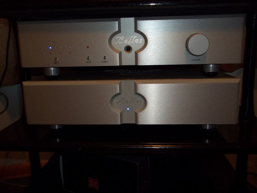 Belles LA-01 LIVE PREAMP 2 CHASSIS REFERENCE FANTASTIC PREAMP  Price  drop  for  quick  sale