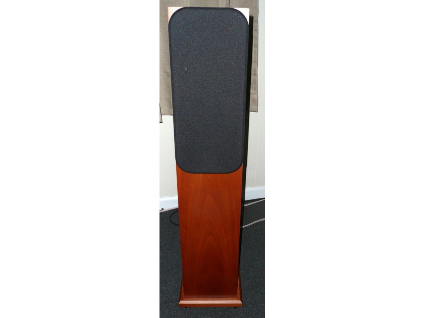 ProAc Response D28 Speakers Cherry finish NO PayPal fee