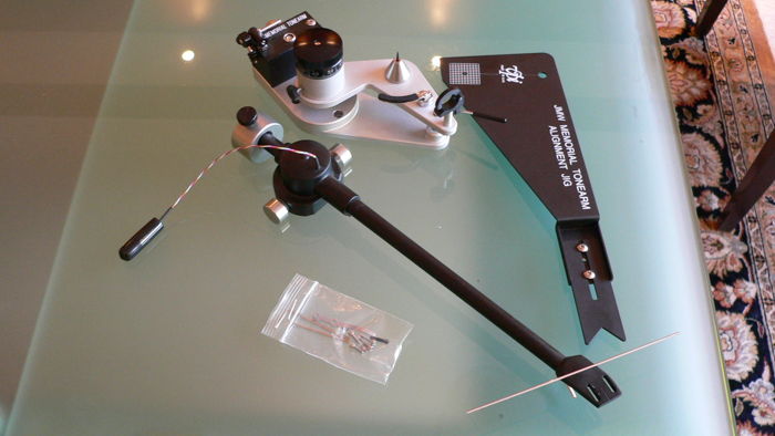 VPI 3D 10" tonearm one week use only / LOWEST PRICE EVER !