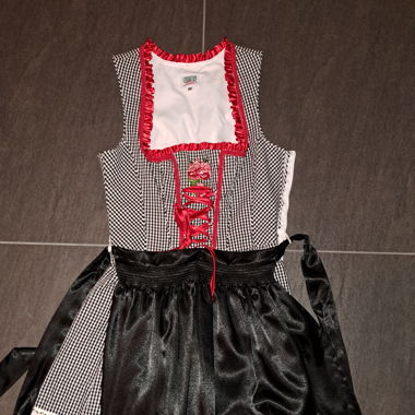 Dirndl inkl. Bluse