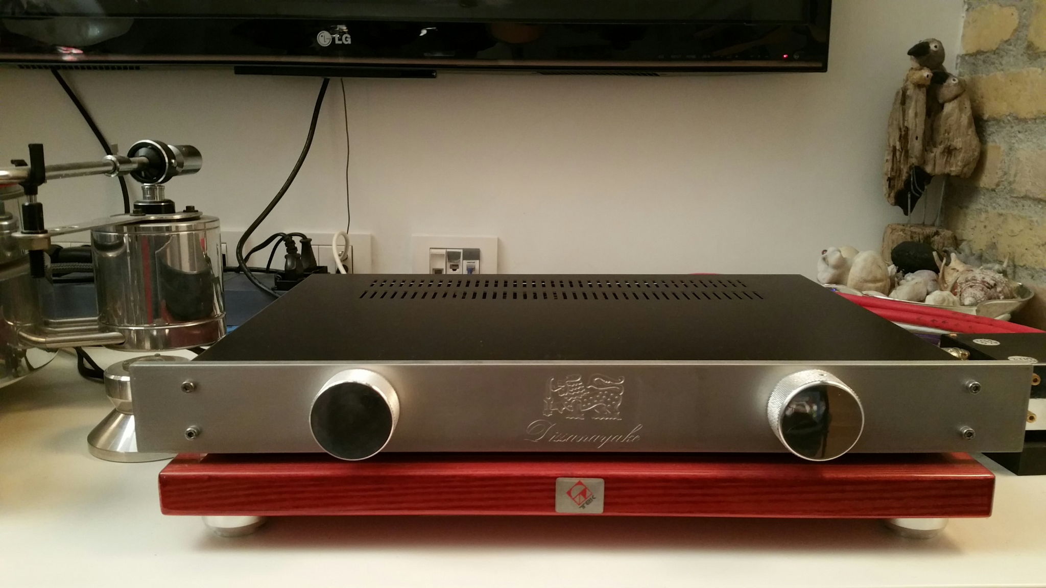 Line preamplifier