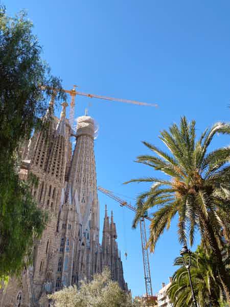 Sagrada Familia: Entry Ticket with Nativity Facade Tower Access  - photo 1