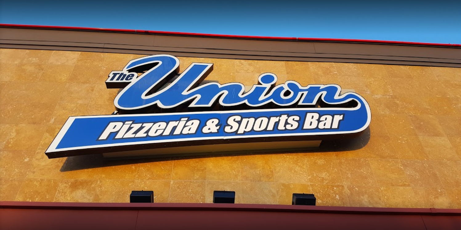 Union Pizzeria & Sports Bar Takeout promotional image