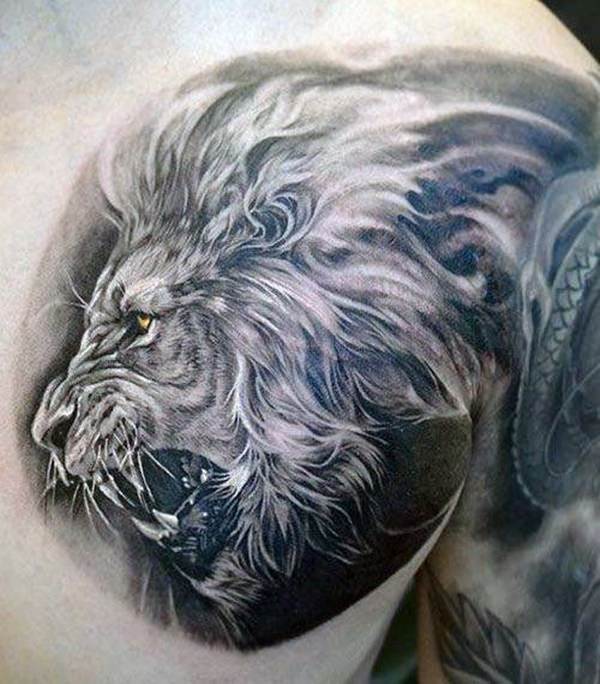 Tatouage Lion Pectoraux et Epaule