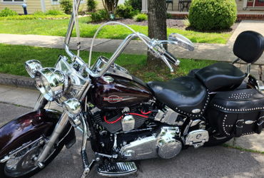 2007 HARLEY-DAVIDSON FLSTC HERITAGE SOFTAIL CLASSIC (LUX COLORS) motorcycle for rent near Oak Ridge, TN