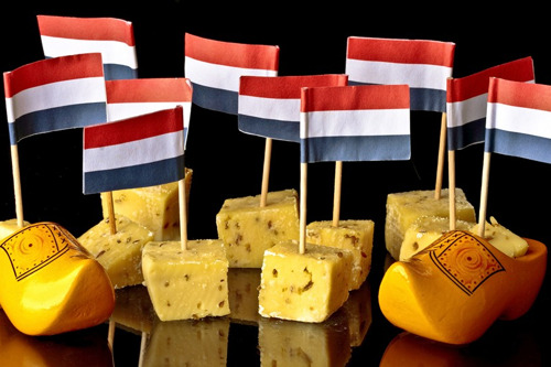 Открыть существование нидерландской кухни!