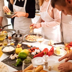 Honeymoon Cooking Class in Florence