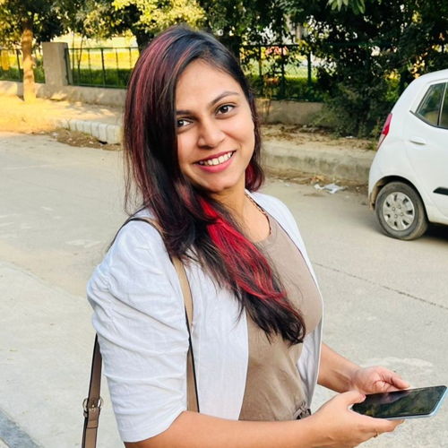 Sakshi Shah, Founder