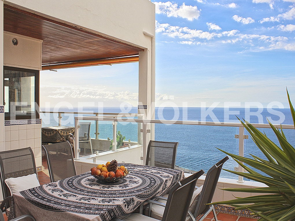  Costa Adeje
- Property for sale in Tenerife: Luxurious apartment with incredible views in Los Gigantes, Tenerife South, Engel & Völkers Costa Adeje