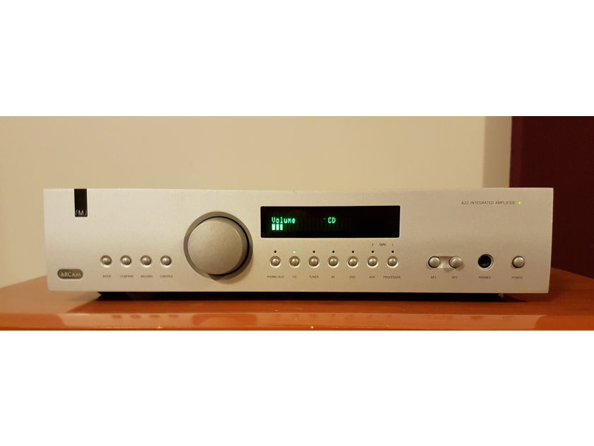 Arcam FMJ A22 Integrated Amplifier. Reduced price.