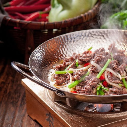 Image 47: Stir-Fried Snow Beef with Tea Oil 鲜炒雪花牛肉