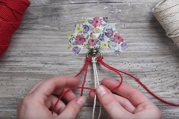 Macrame Floral Keychain Instructions Step 2