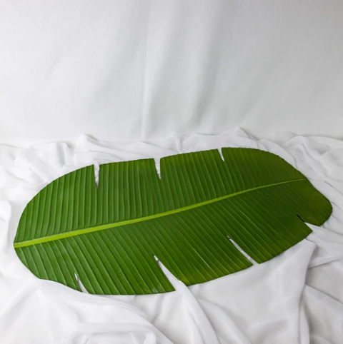 Banana Leaf Table Runner - Realistic Artificial Flowers and Greenery - Image 2