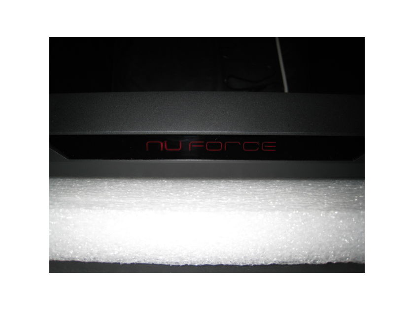NuForce REF 18 Mono Power Amplifier
