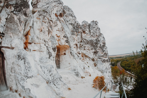 Легенды пещерных храмов: Костомарово — Дивногорье 2в1