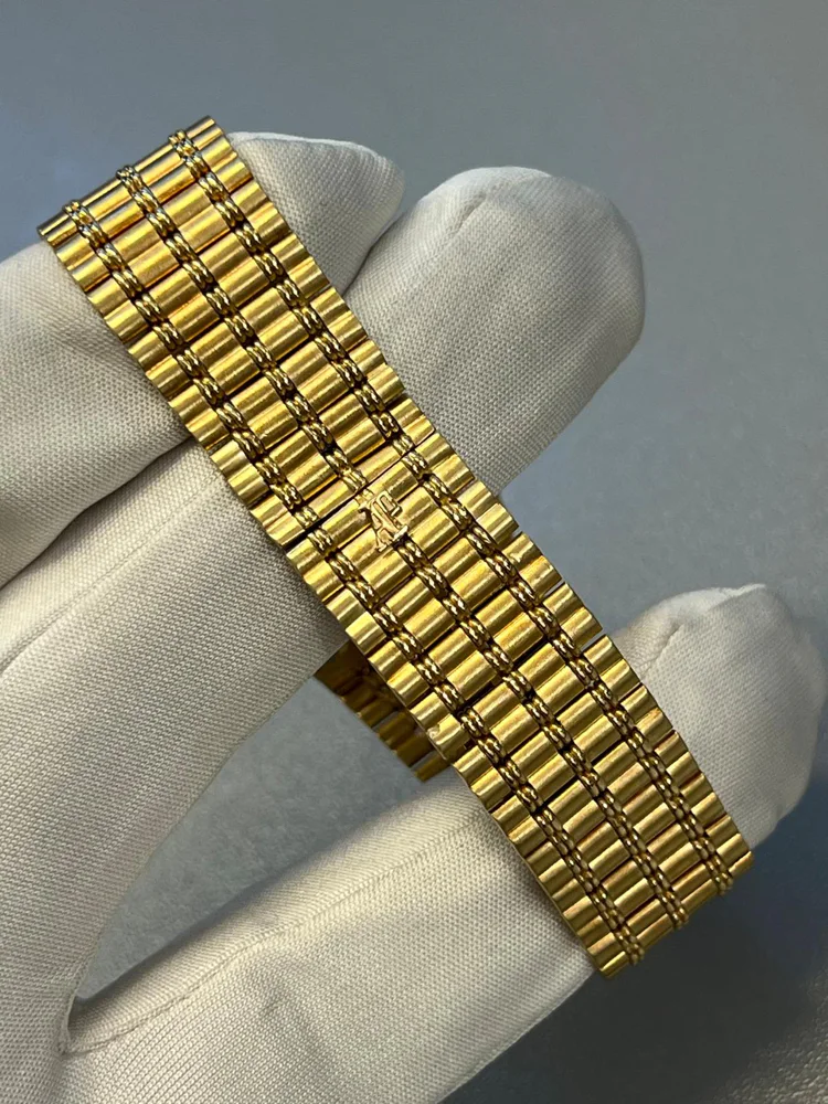 Bamboo Diamond Dial with Rubies Integrated Bracelet 17.9 cm