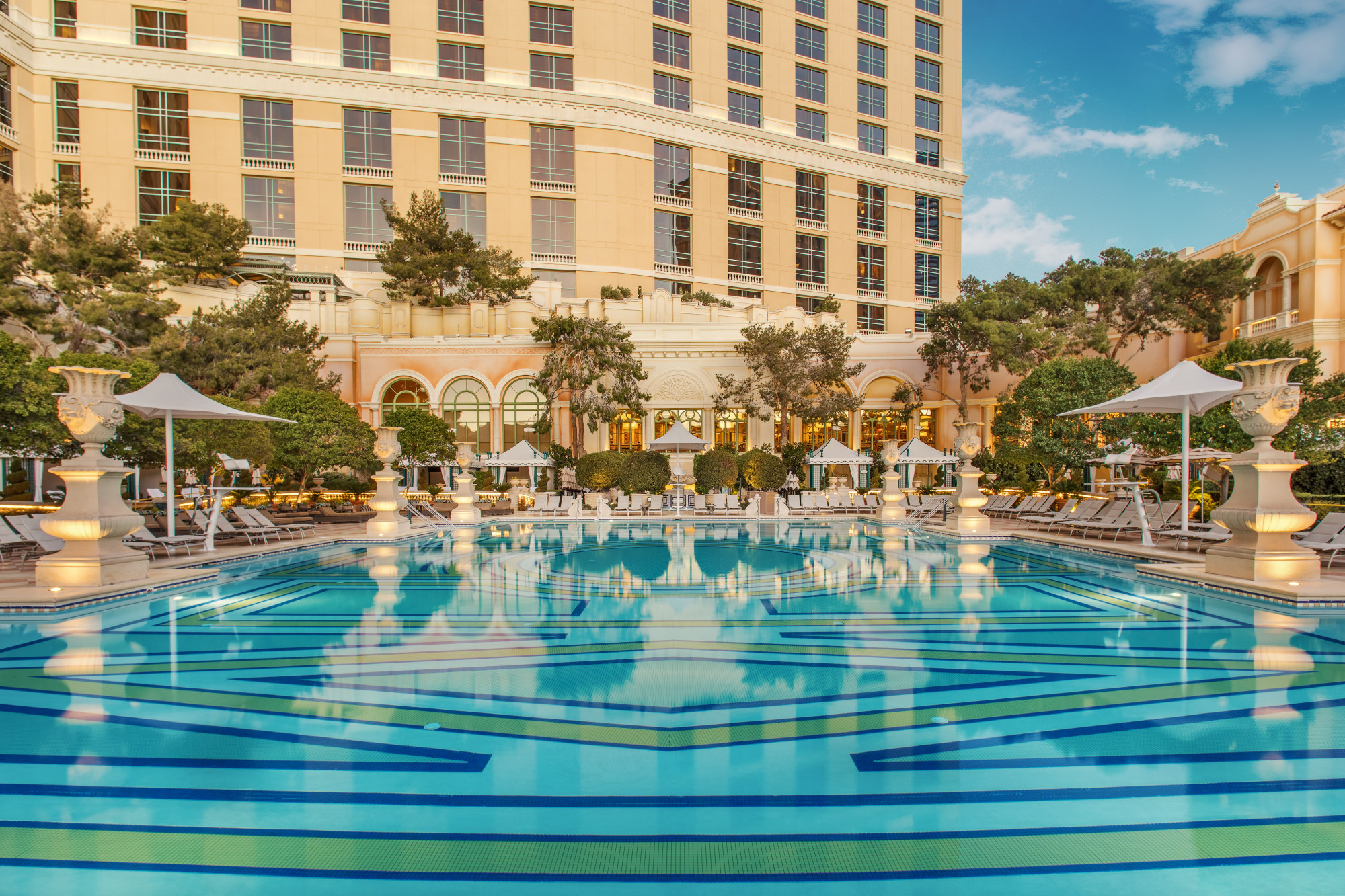 The Pools at Bellagio Uploaded on 2022-02-10
