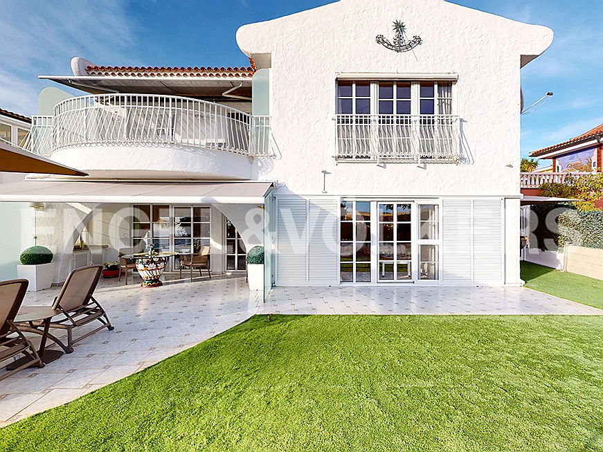  Costa Adeje
- Property for sale in Tenerife: House for sale in Chayofa, Costa Adeje, Tenerife South