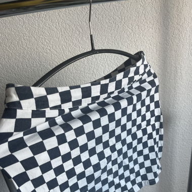 Squared skirt