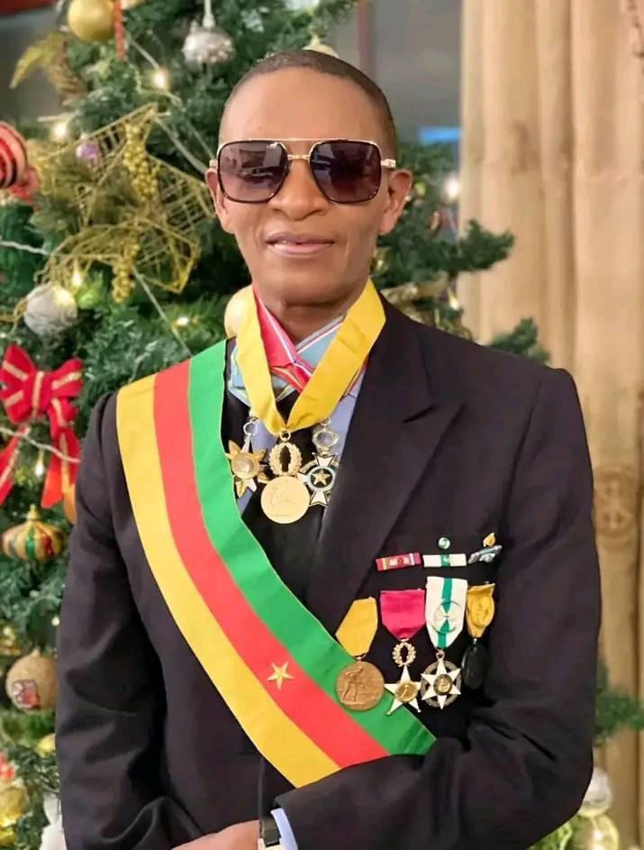 Honorable PUENE FRANÇOISE