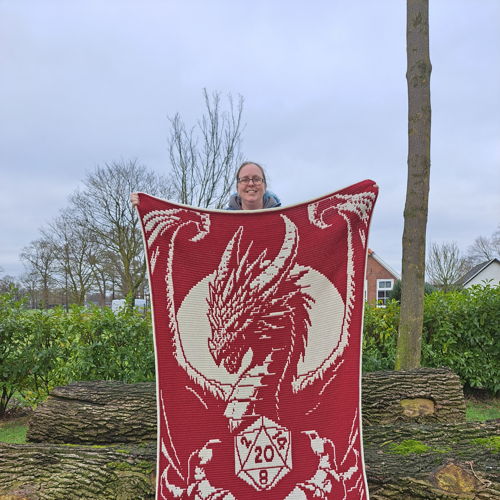 Draconic Dice | Dragon Overlay Mosaic Crochet Blanket PDF Pattern