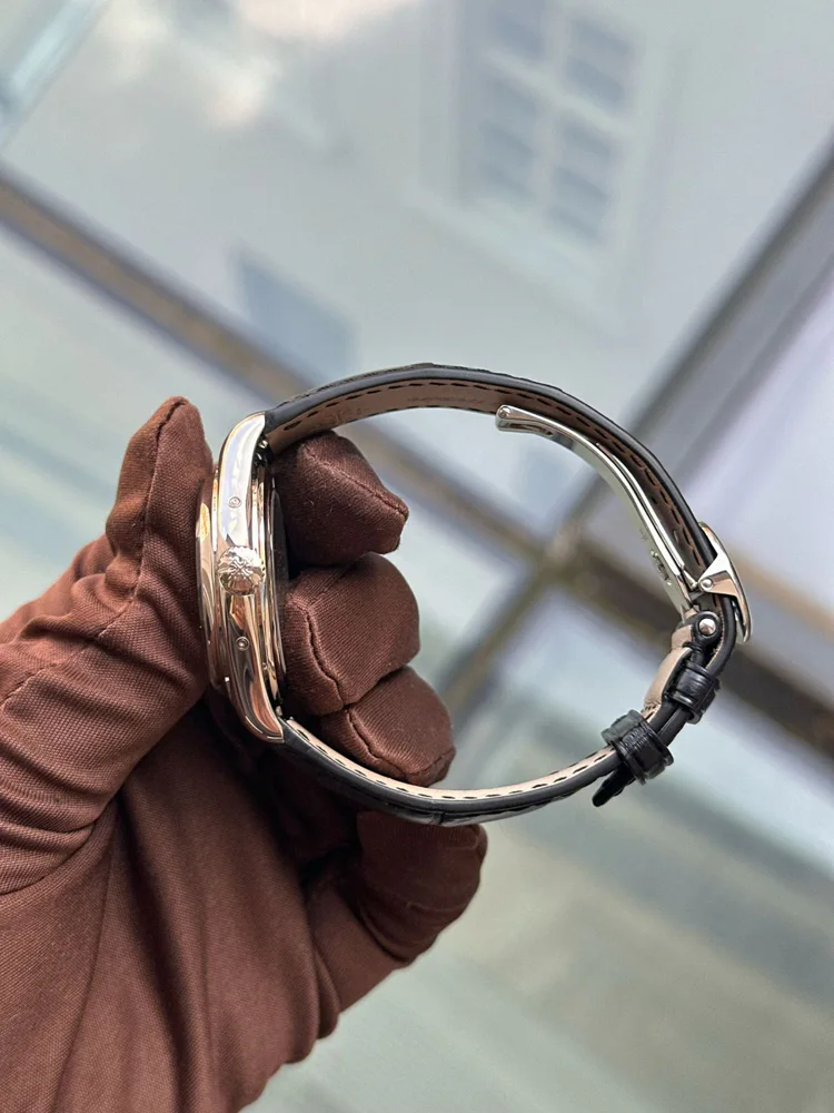 Salmon Dial with New Steel Calatrava clasp