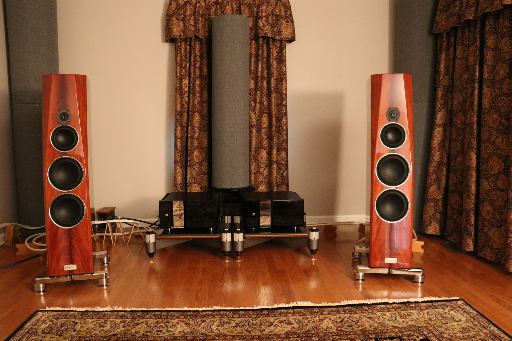 Tidal speakers and monoblocs