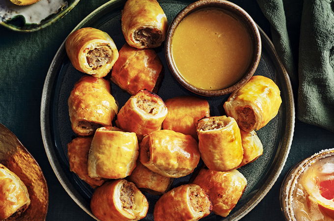 Feuilletés à la saucisse et à la moutarde