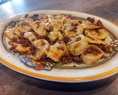 Cooking classes Uzzano: Tuscan Cooking: Bruschette, Tortelli and Tiramisu