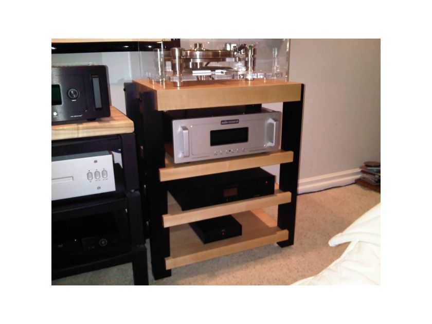 Timbernation  Hi-End Audio  Stereo Rack     Maple Shelves  with Black Post