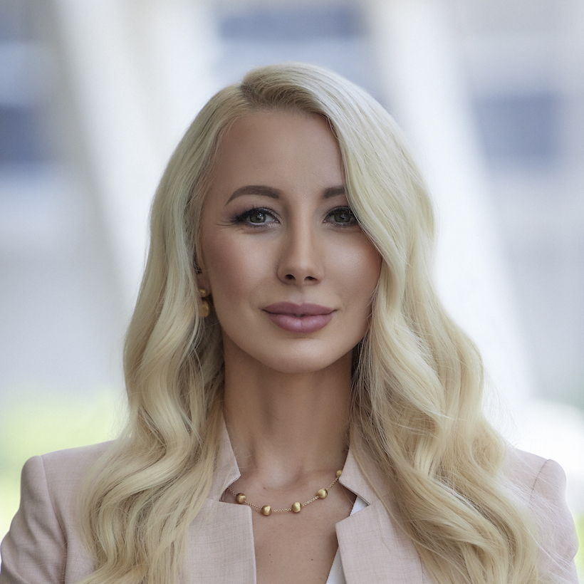 avatar By Damira Liberman